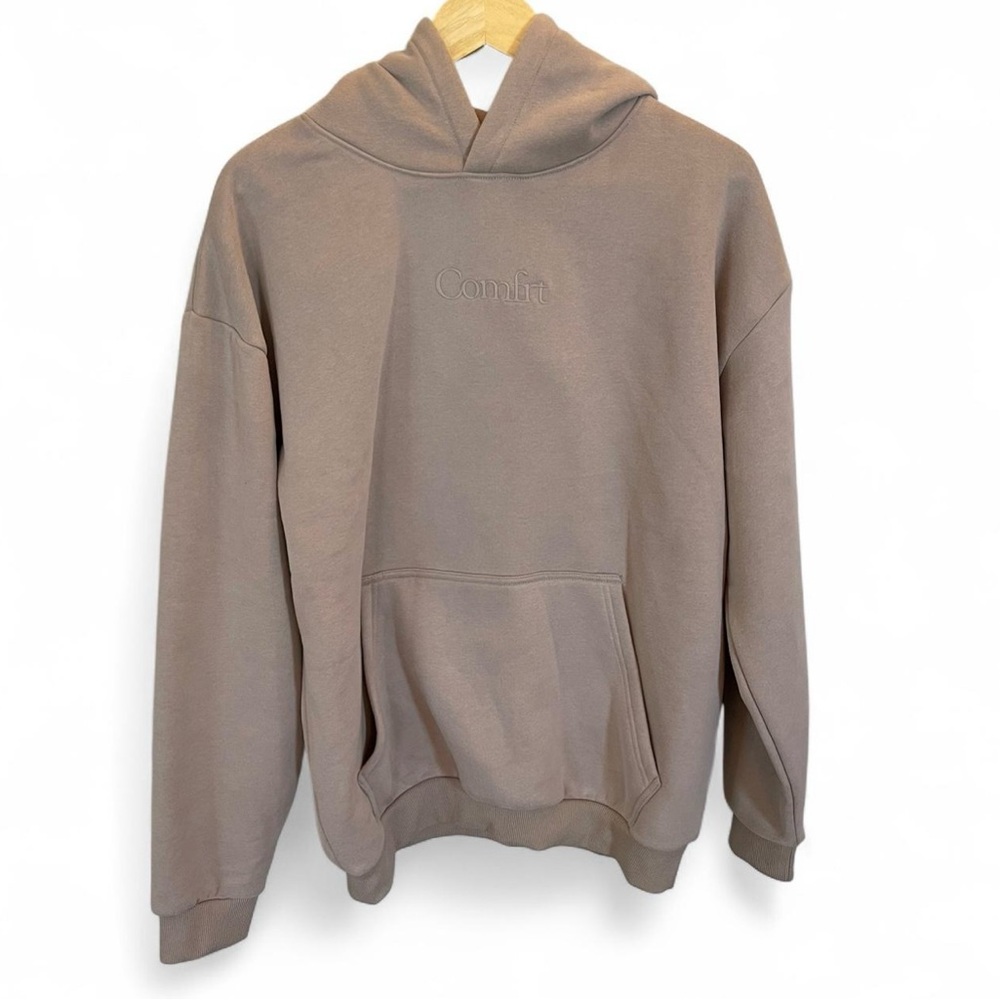 Comfrt Signature Hoodie Sweatshirt